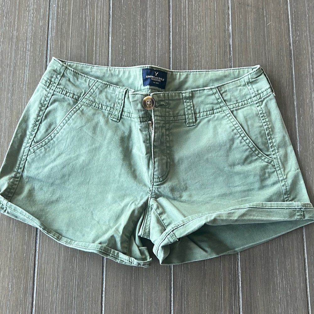 American Eagle Stretch Cargo Shorts